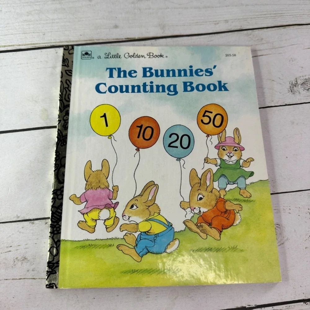 Little Golden Book Lot of 9 Like New Children's Classics Bugs Bunny Mother Goose